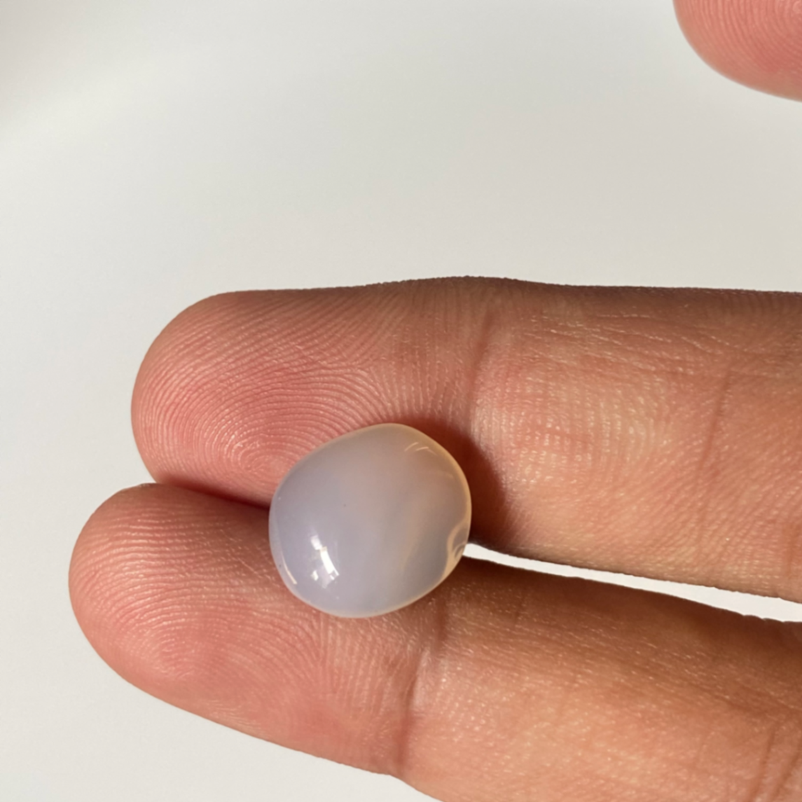 Australian White Opal- 5.70ct - Image 1