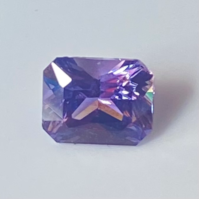 Violet Sapphire (Indher Neelam) - 1ct thumbnail 8