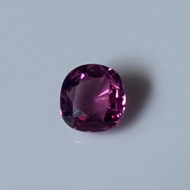 Pink Sapphire - 0.80ct