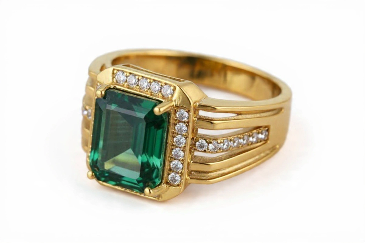 Emerald Sterling Silver Ring D1 - Image 1