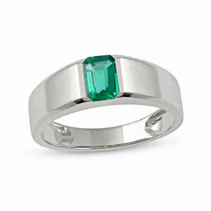 Emerald Sterling Silver Ring D13