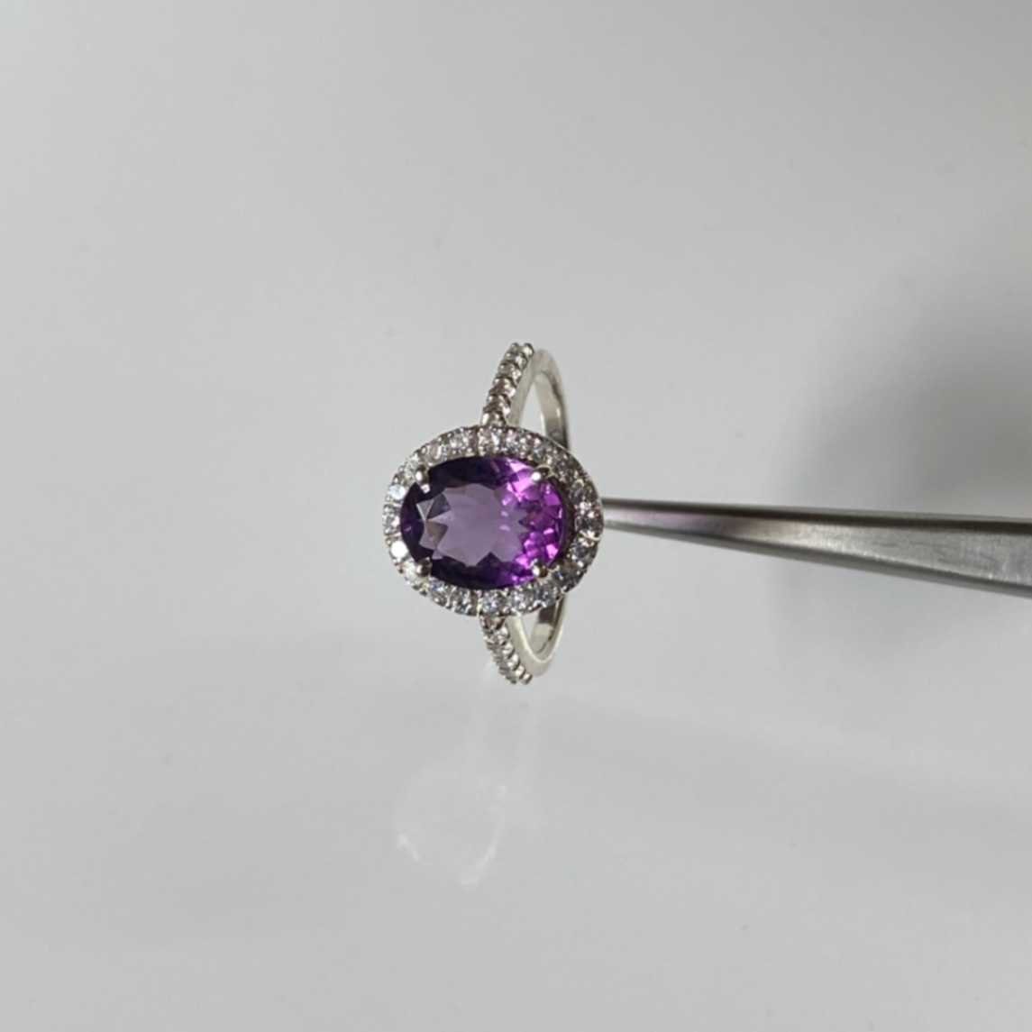 Amethyst Halo-Solitaire ring for women  thumbnail 3