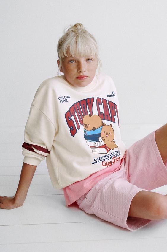 Capibara Capyfun © Varsity Sweatshirt