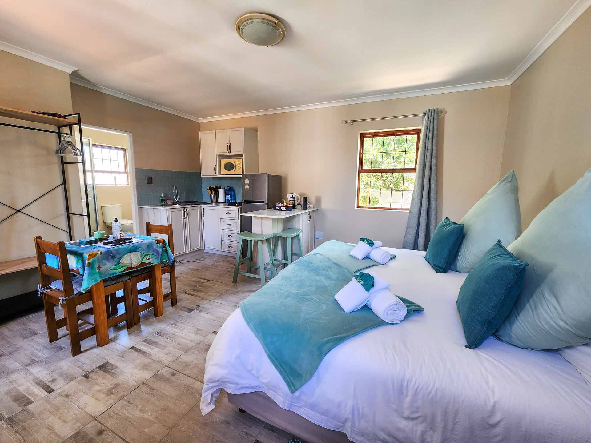Beach Suite Wide Angle - Spacious room with everything you need to relax