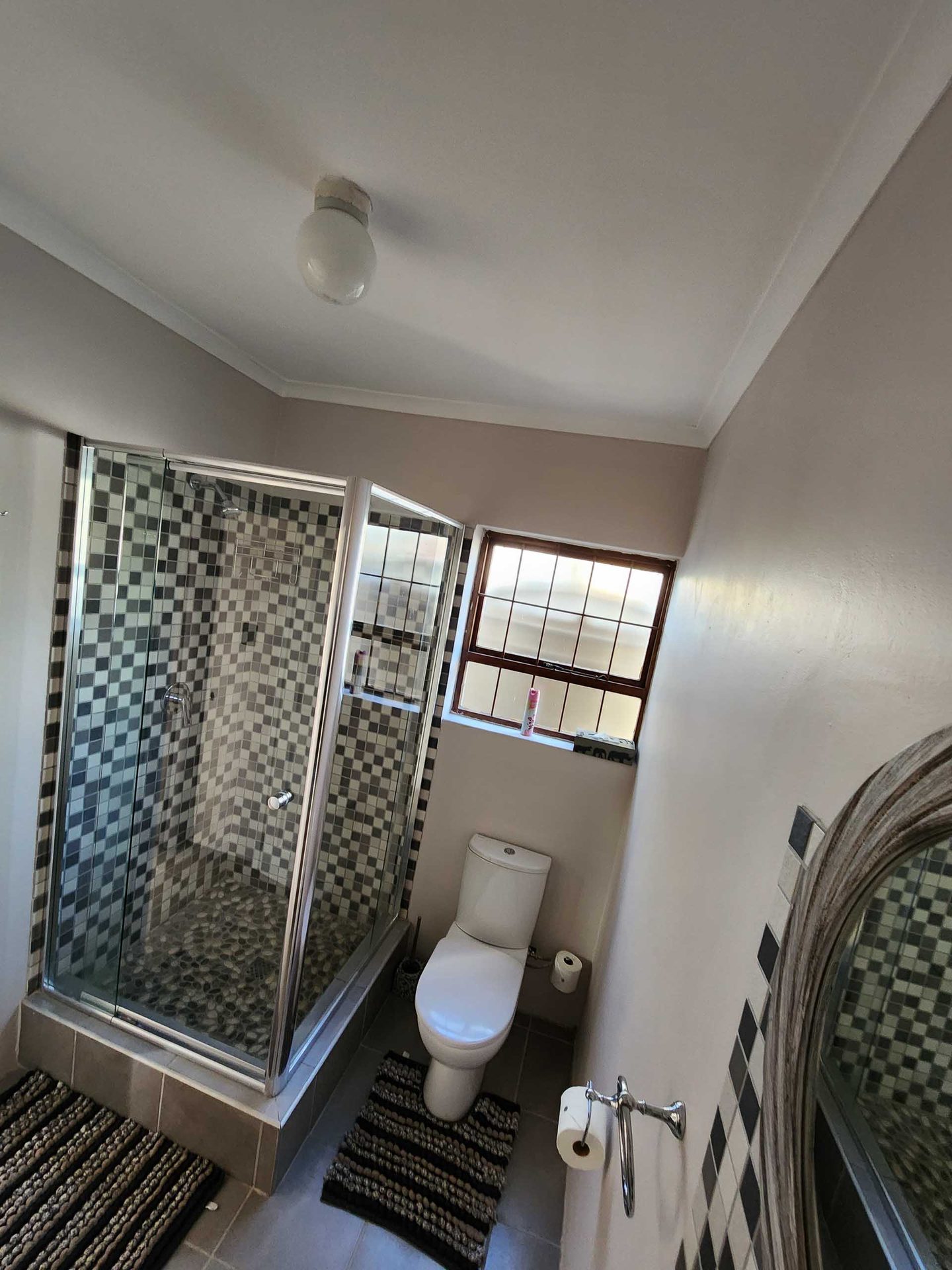 Little Addo Suite Shower - Comfortable shower after a long day