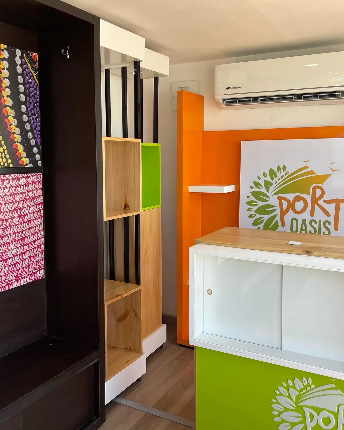 Terminal De Cruceros Tienda Contenedor