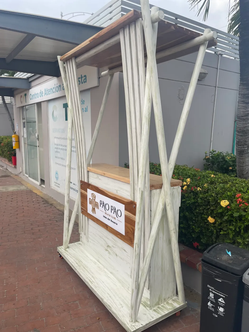 Bora Bora Counters Muelle Cartagena - Imagen 1