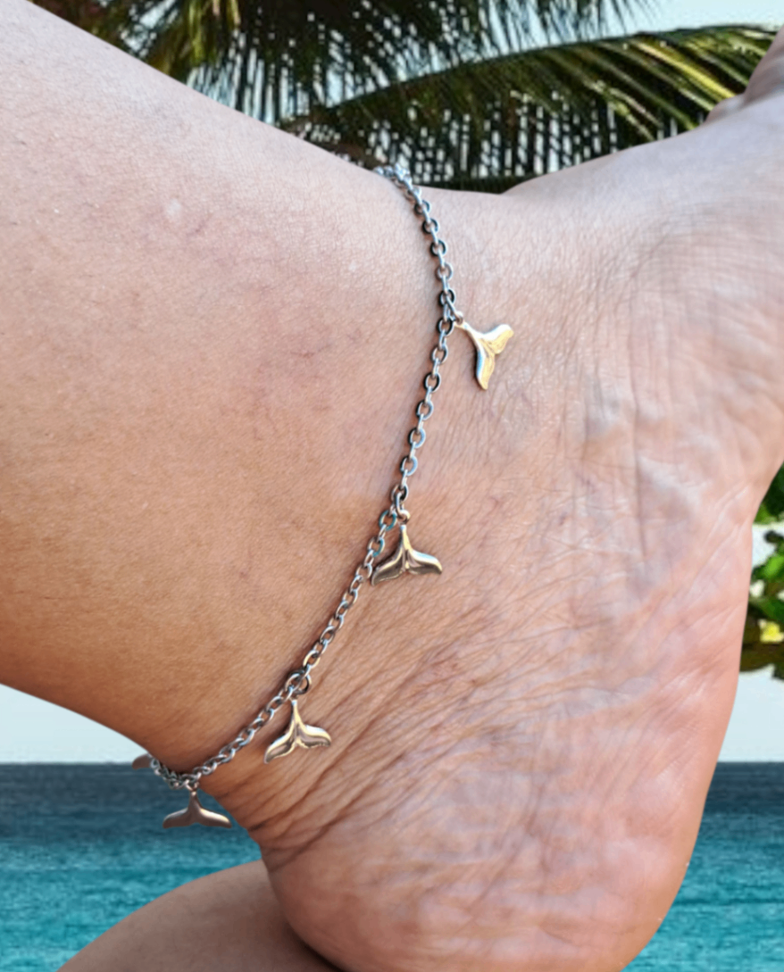 Foto de tornozeleira cauda de baleia aço inox