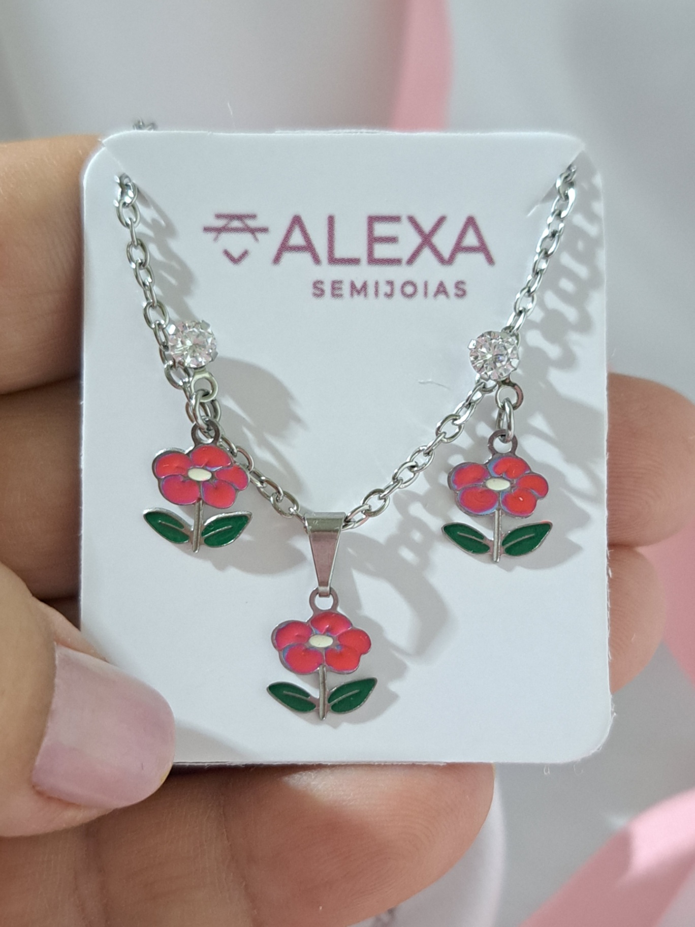 Foto de conjunto florzinha resinada em aço inox