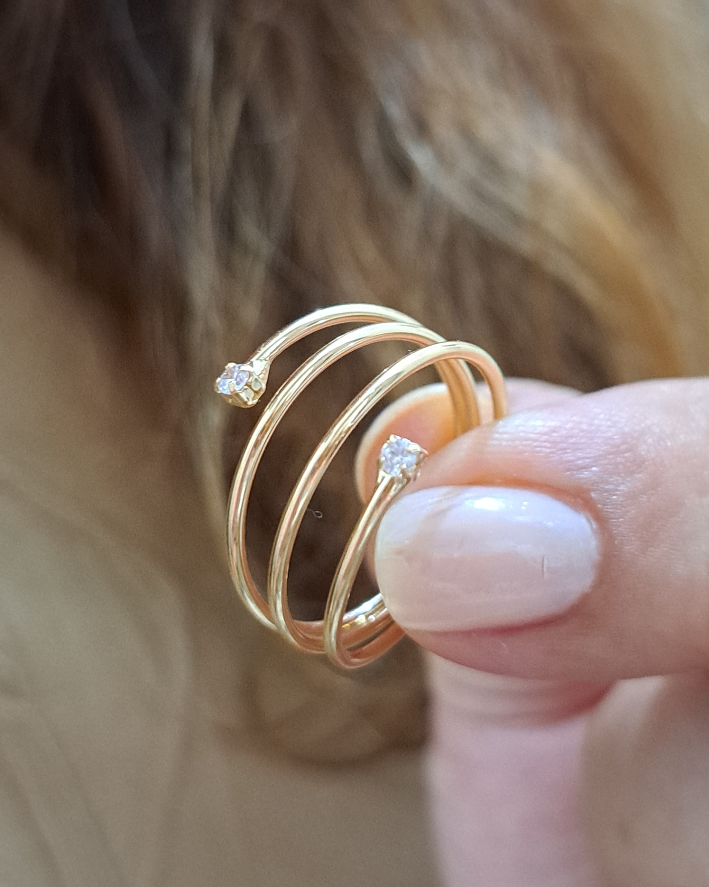 Foto de anel espiral 2 zircônias