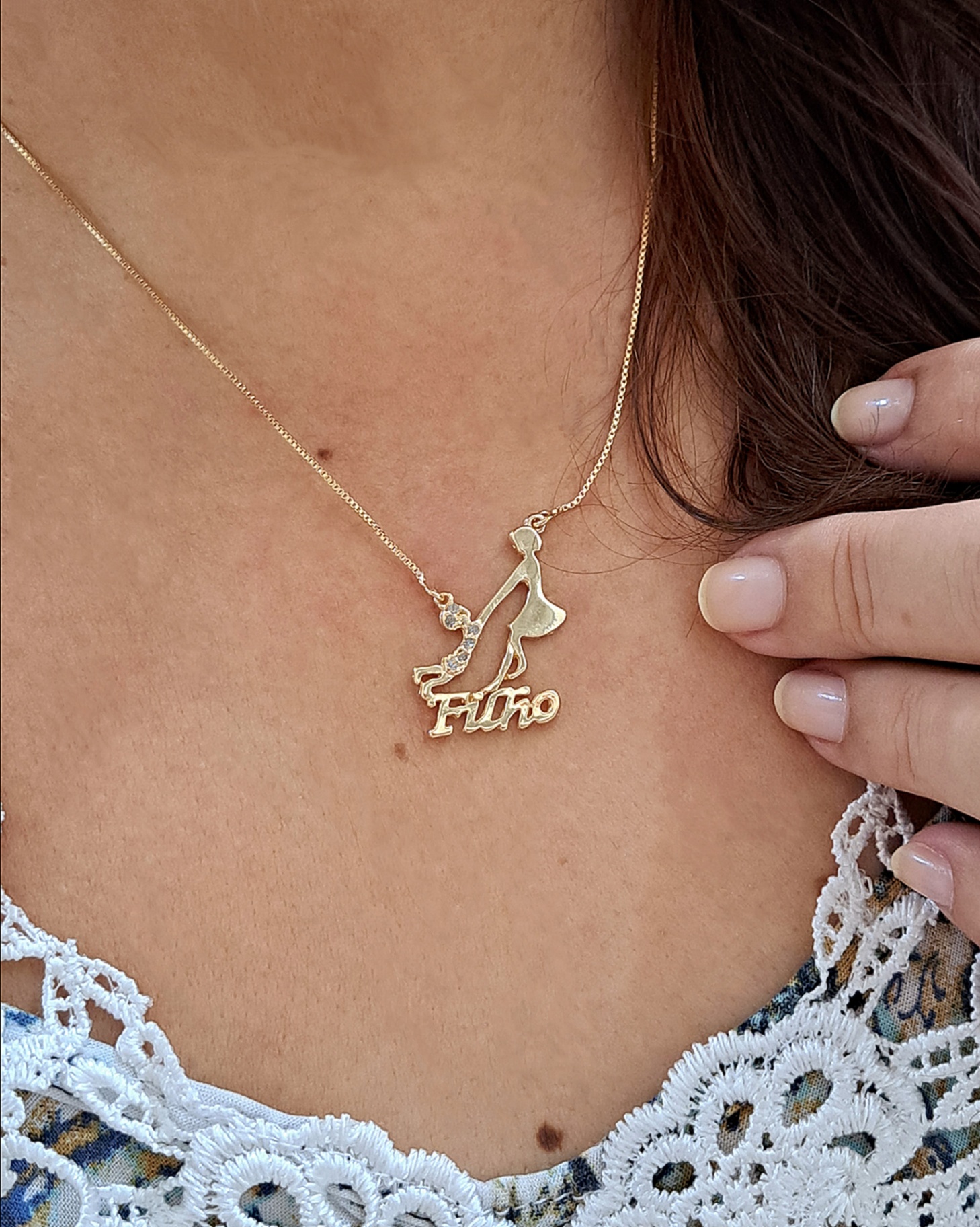 Foto de colar mãe e filho com zircônias