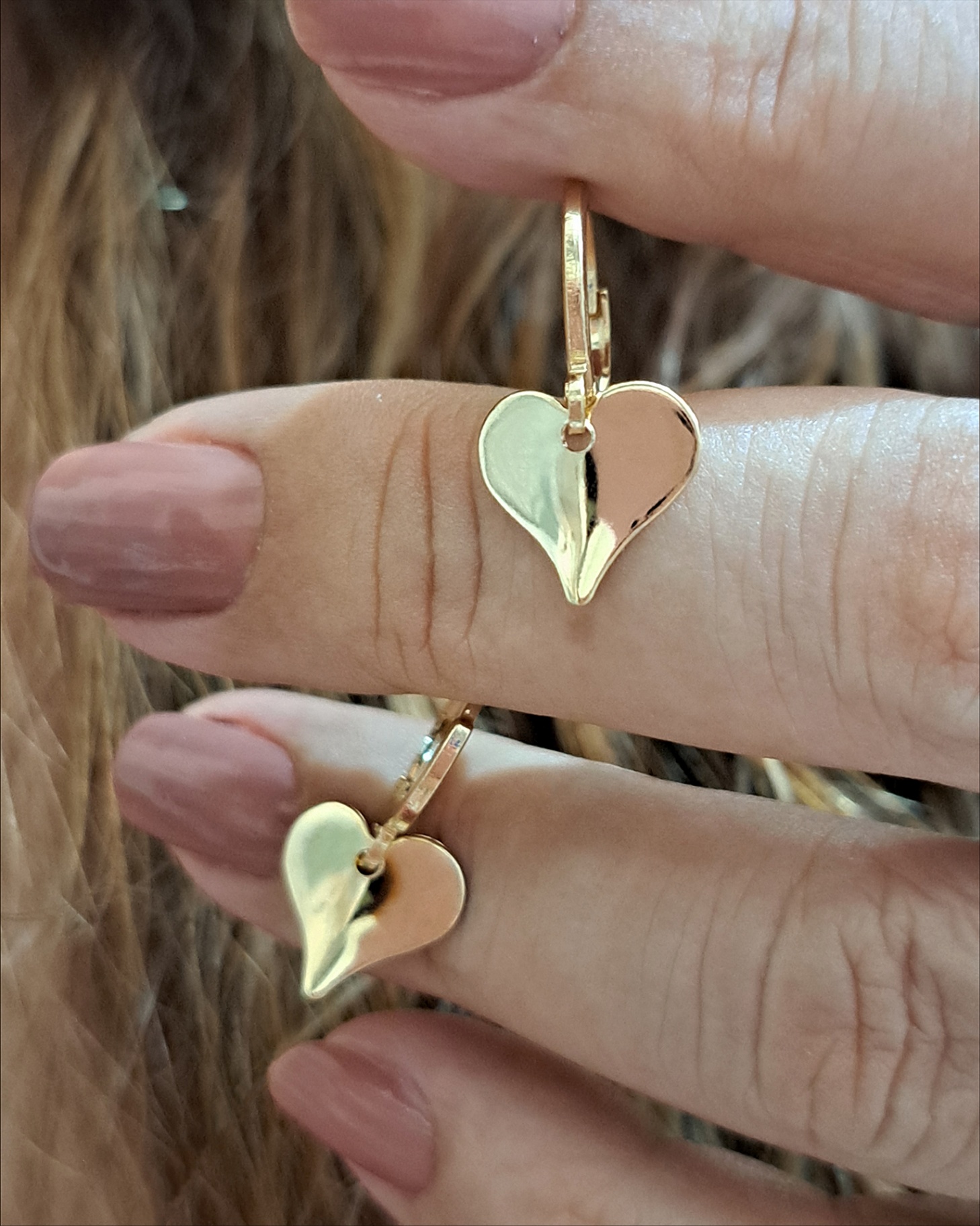 Foto de argola coração polido Foto de argola coração polido