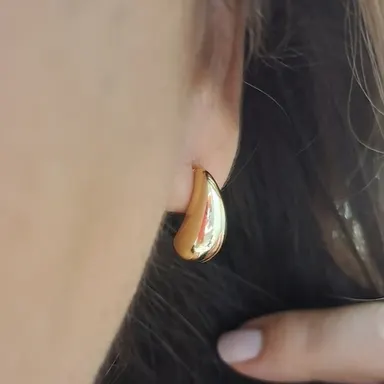Foto de brinco gota p