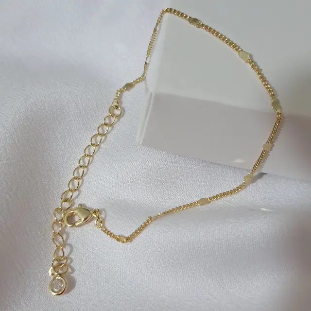 Foto de pulseira corrente com delicados corações Foto de pulseira corrente com delicados corações
