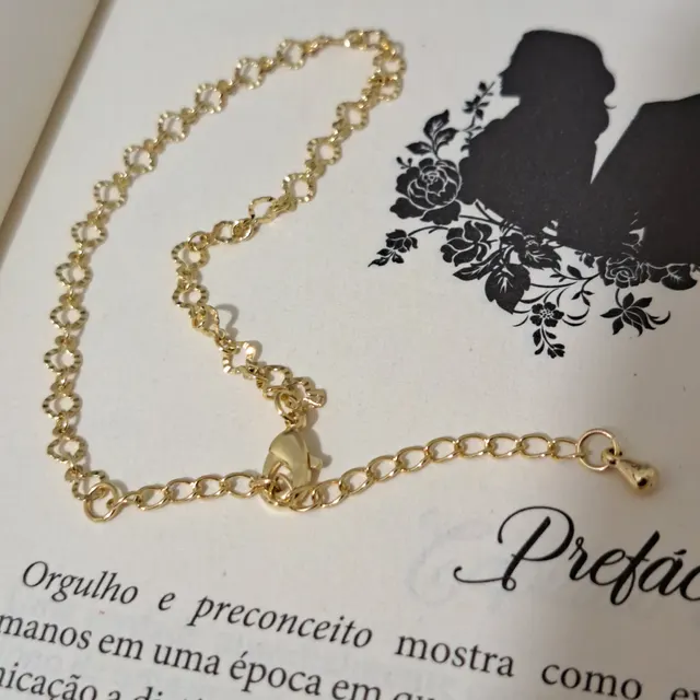 Foto de pulseira diamantada vazada Foto de pulseira diamantada vazada