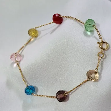 Foto de pulseira com cristais coloridos