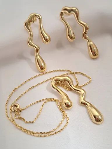 Foto de conjunto orgânico design escorrido