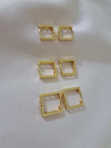 Foto de trio argolas click quadradas