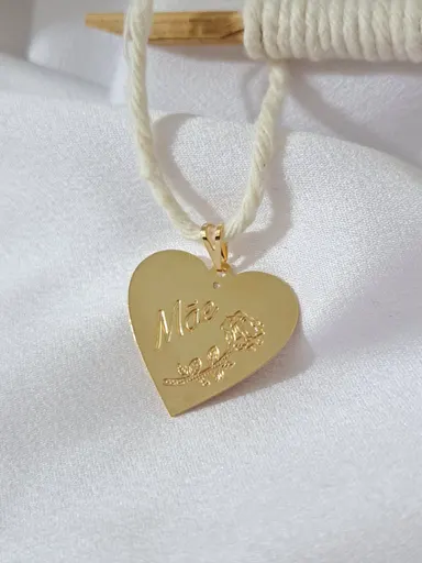 Foto de pingente coração mãe e uma rosa