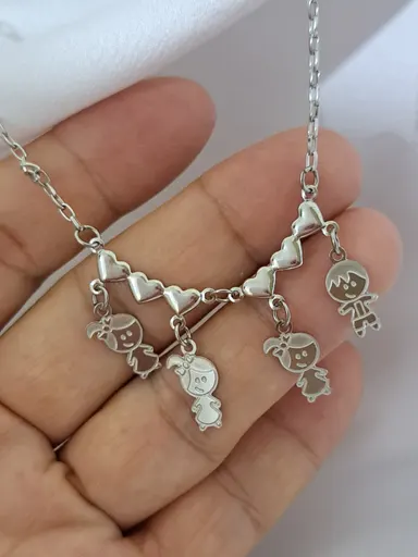 Foto de colar filhos 4 crianças em aço inox
