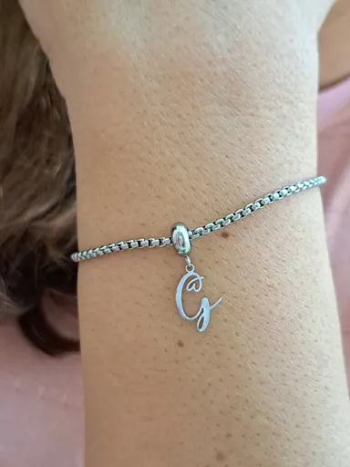 Foto de pulseira berloque letra aço inox