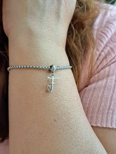 Foto de pulseira berloque letra aço inox