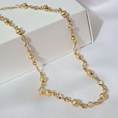 Foto de colar bolinhas com cristais redondos