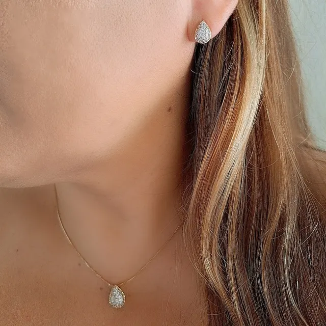 Foto de conjunto gota cravejado com zircônia Foto de conjunto gota cravejado com zircônia