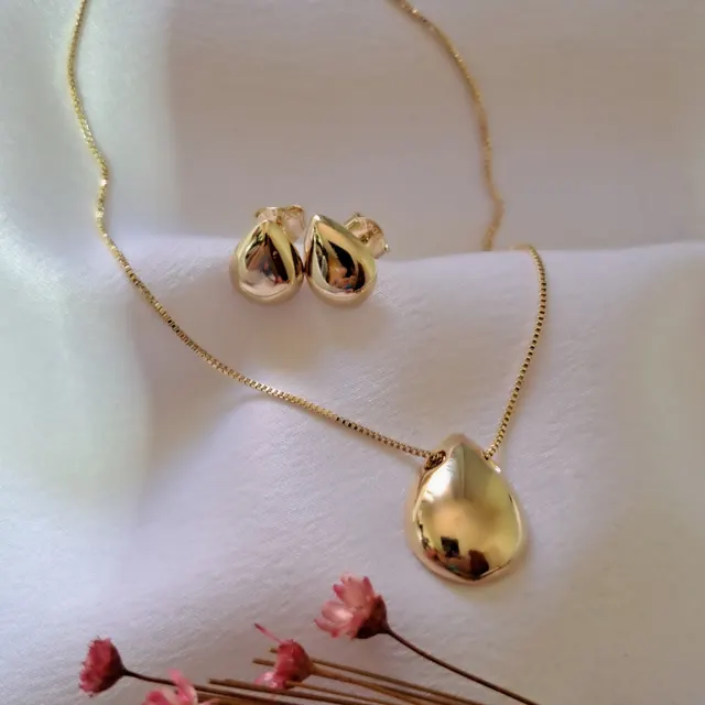 Foto de conjunto gota p Foto de conjunto gota p