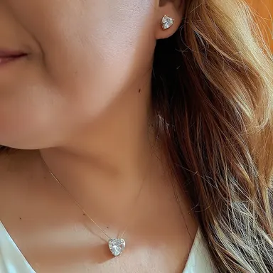 Foto de conjunto pedra coração cristal