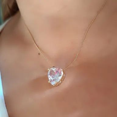 Foto de conjunto pedra coração cristal