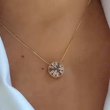 Foto de conjunto redondo baguetes e microzircônias