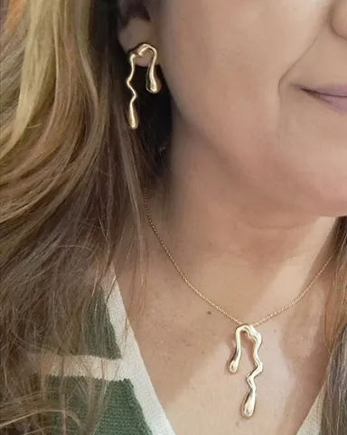 Foto de conjunto orgânico design escorrido