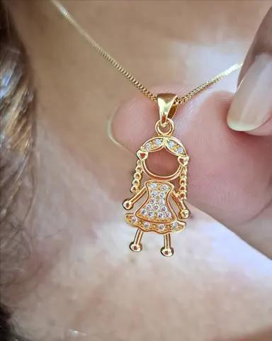 Foto de colar veneziana pingente menina com zircônia