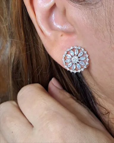 Foto de conjunto ródio mandala zircônias