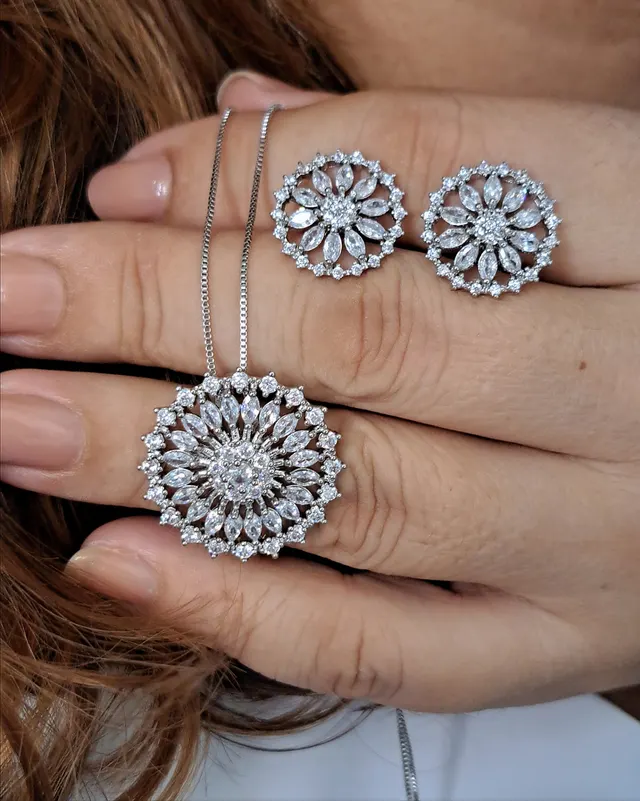 Foto de conjunto ródio mandala zircônias Foto de conjunto ródio mandala zircônias