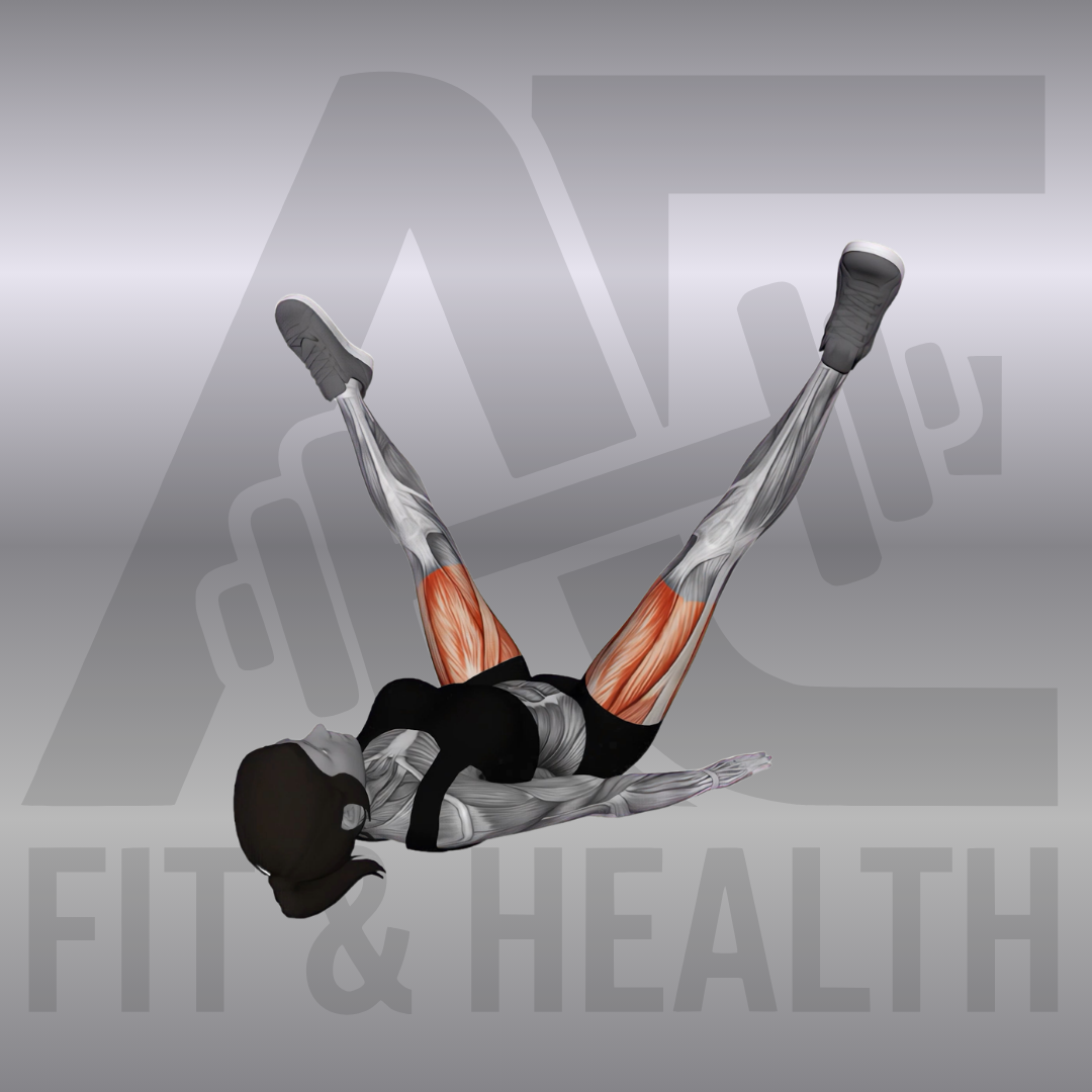 Adduktoren-Stretch im Liegen (Lying Adductor Stretch) – Frau liegt auf dem Rücken, hält die Beine gestreckt in der Luft und lässt sie für eine Dehnung der Innenseiten weit nach außen sinken.