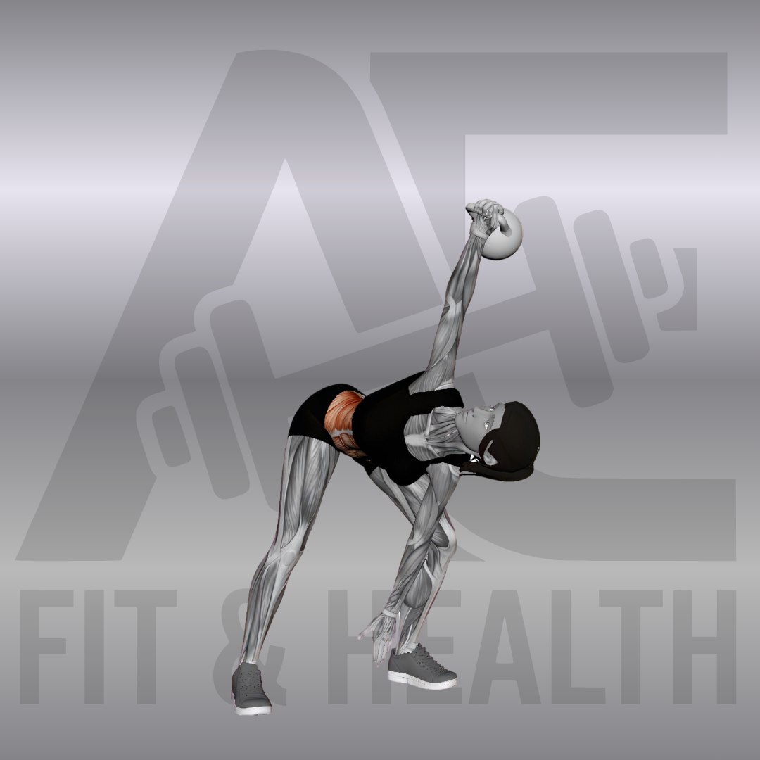 Kettlebell Windmill – Eine Person steht mit versetzten Füßen, hält eine Kettlebell mit gestrecktem Arm über dem Kopf und senkt den Oberkörper seitlich ab, während der freie Arm am inneren Bein nach unten gleitet.