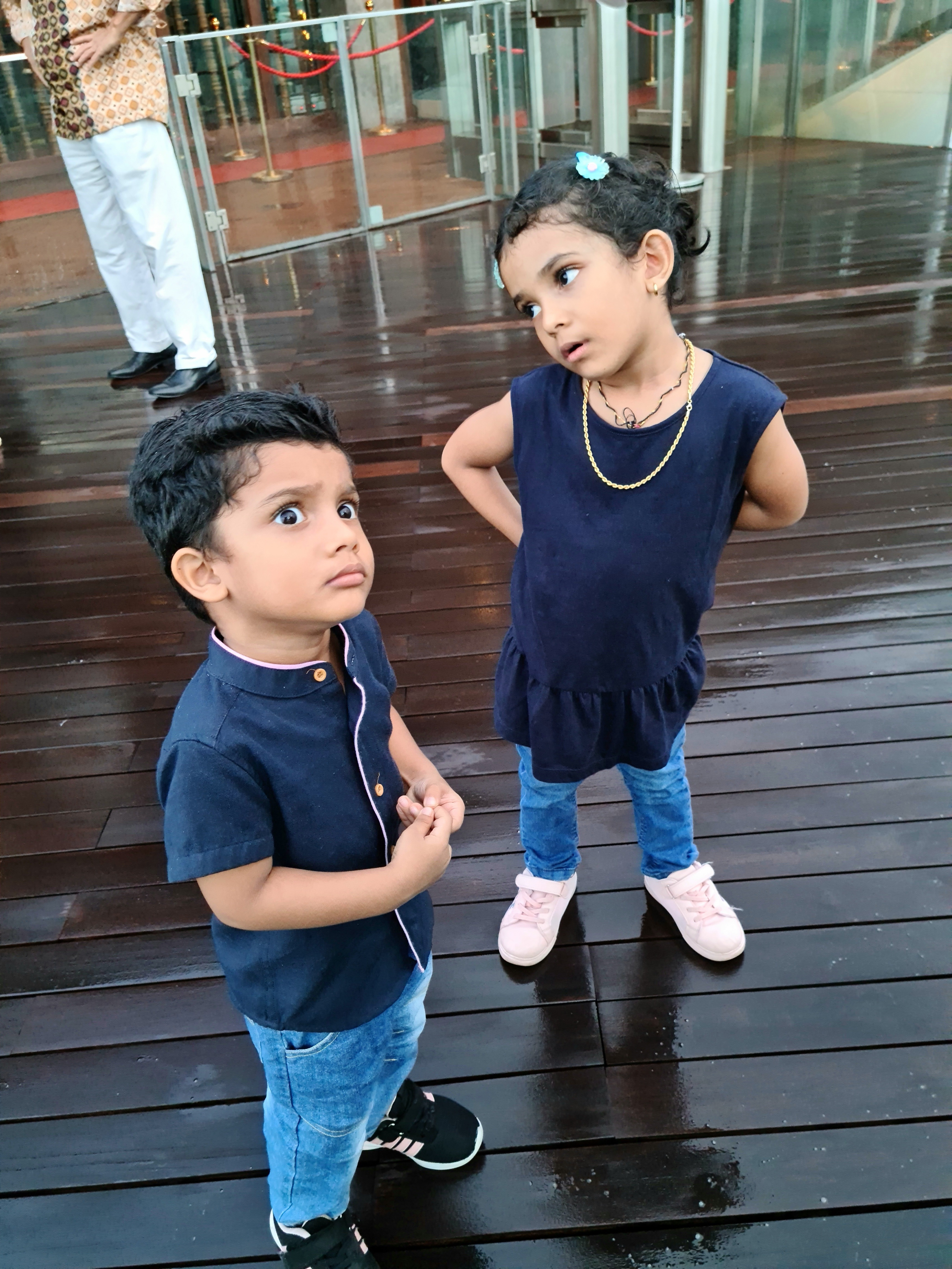 A portrait of Alira Riyaz.