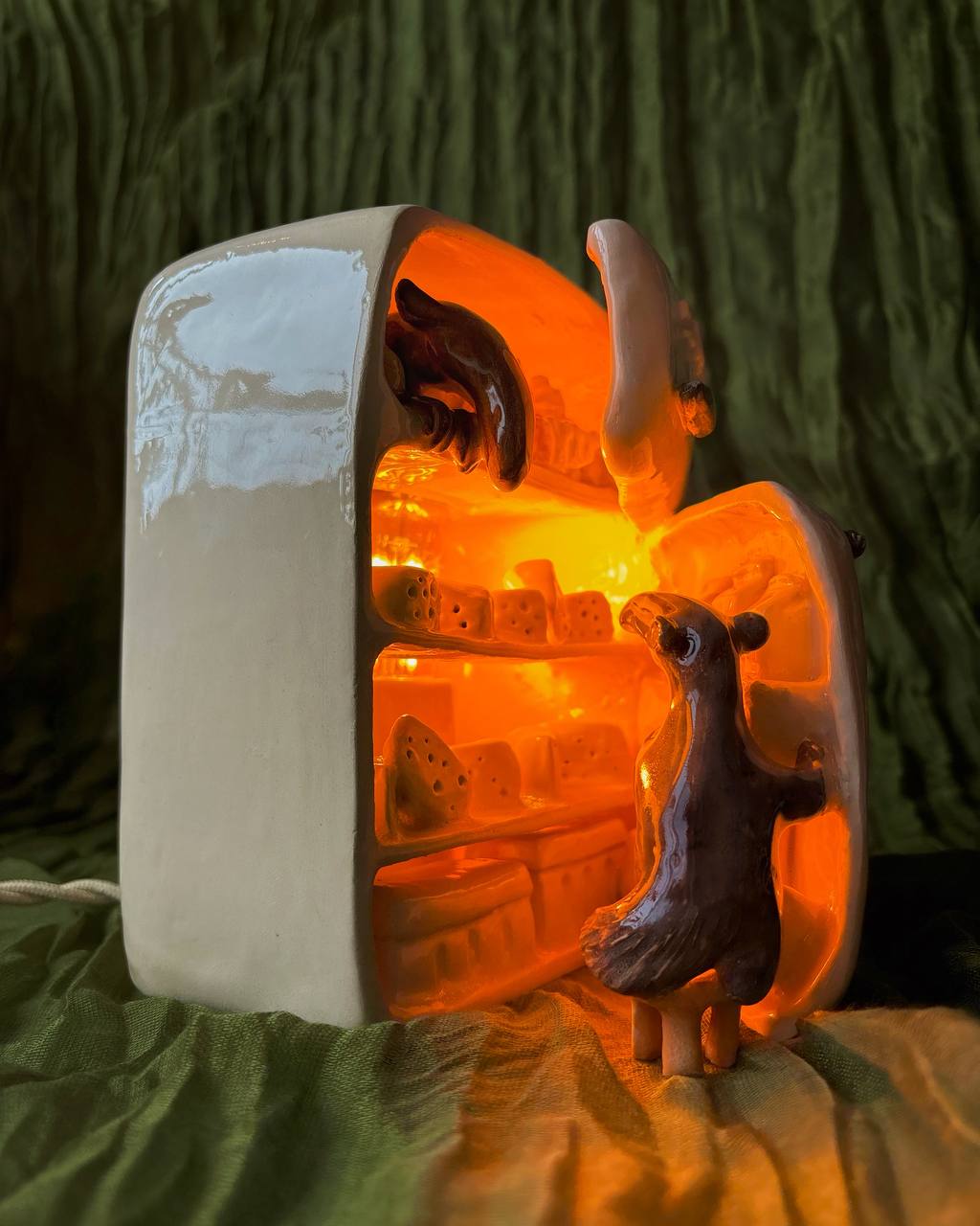 ‘Midnight snackers’ lamp — handmade ceramic lamp by Alisa Merenfeld