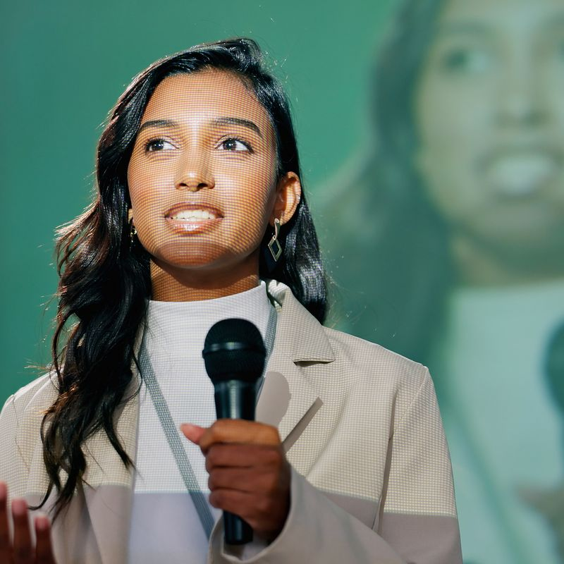 Attend Public-speaking mindfulness masterclass: how to stay calm and wow your audience
