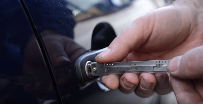 Peugeot auto locksmith London