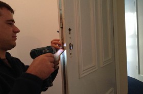 Barnet Locksmith - Professional Locksmith