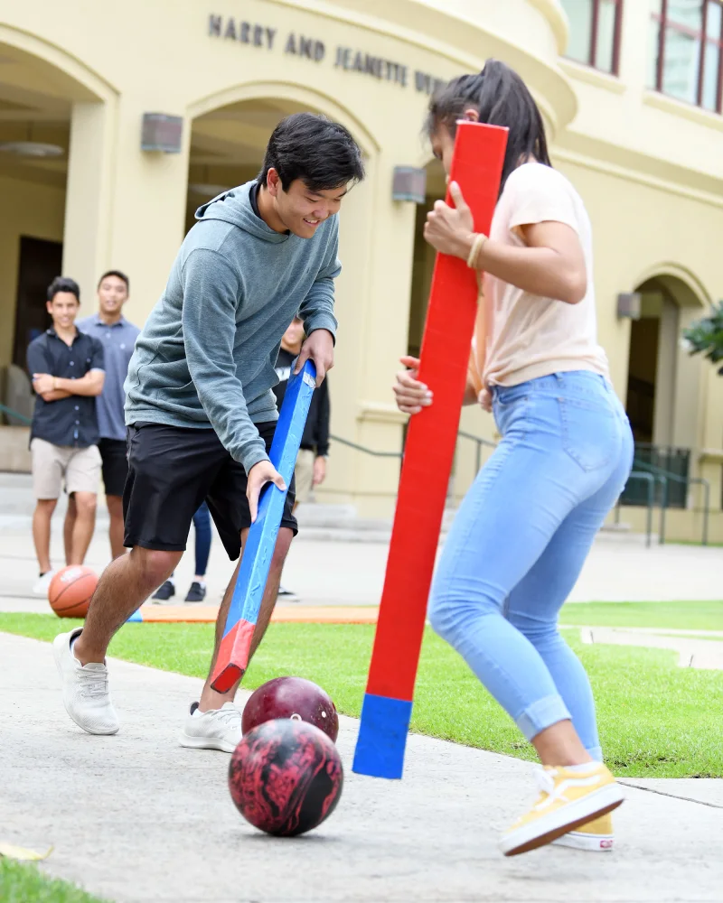 'イオラニスクール 