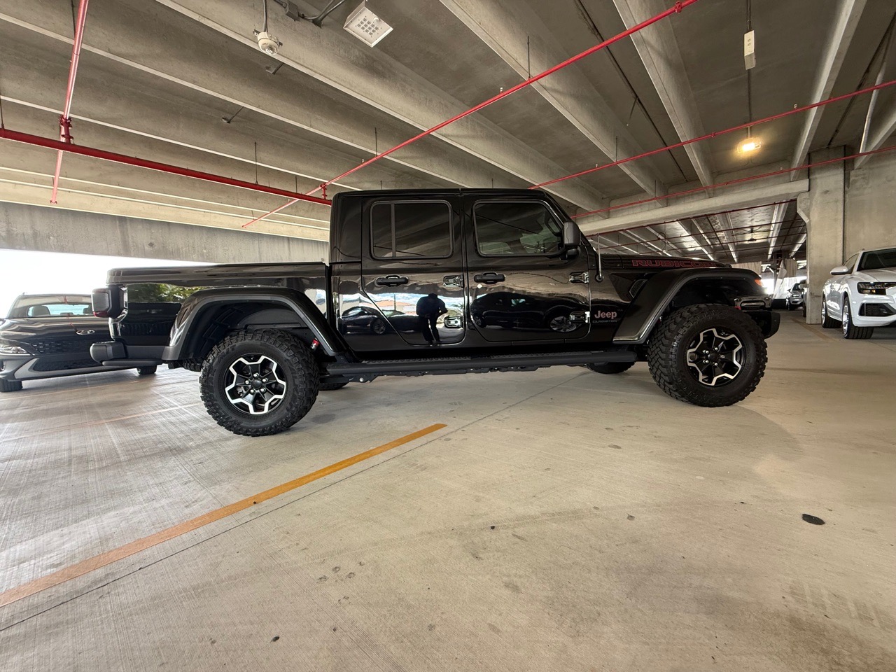 2020 Jeep Gladiator - Black exterior view 3