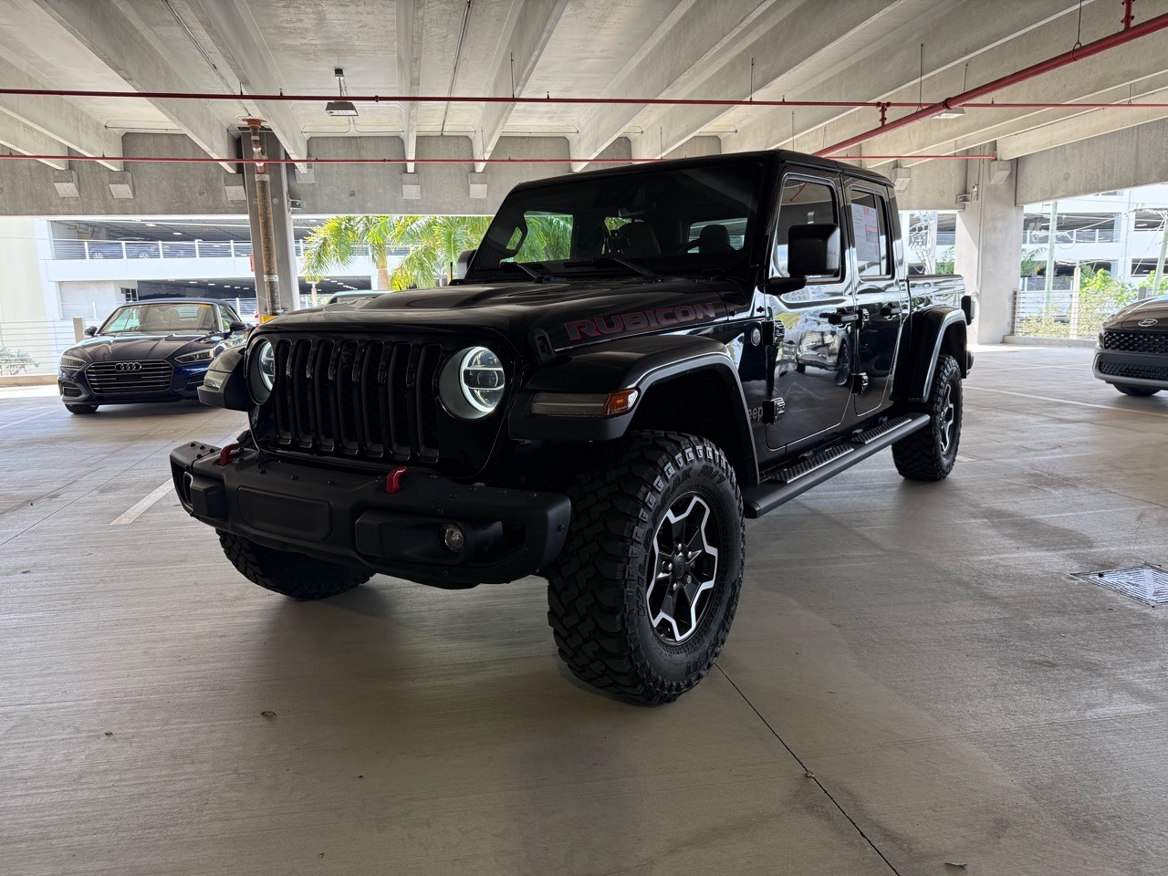 2020 Jeep Gladiator - Black exterior view 12