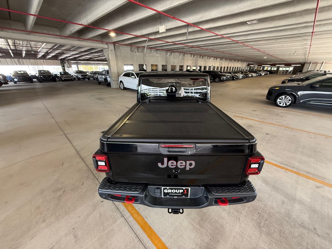 2020 Jeep Gladiator - Black exterior view 7