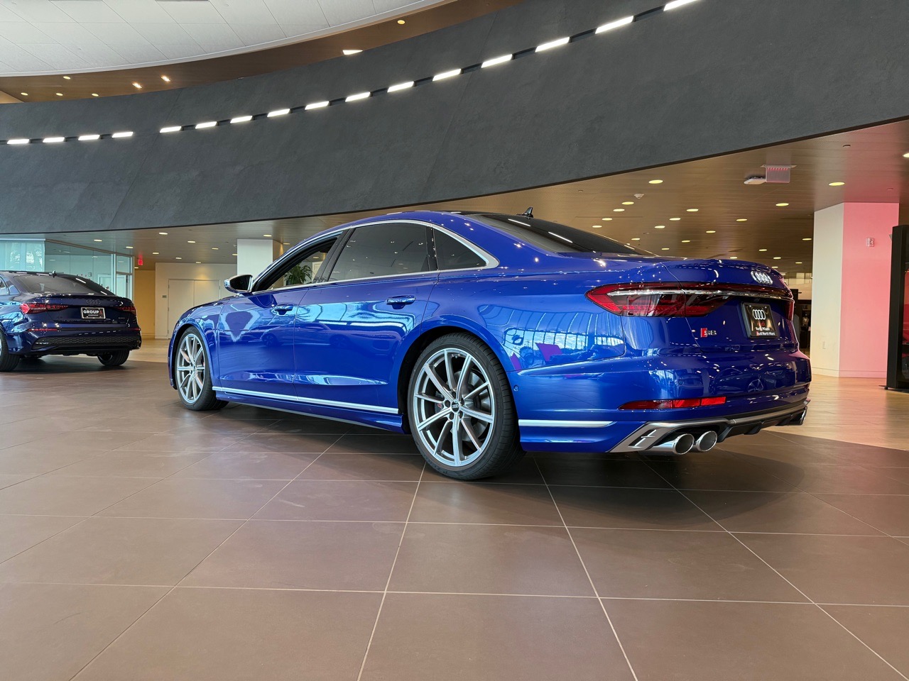 2025 Audi S8 - Blue exterior view 5