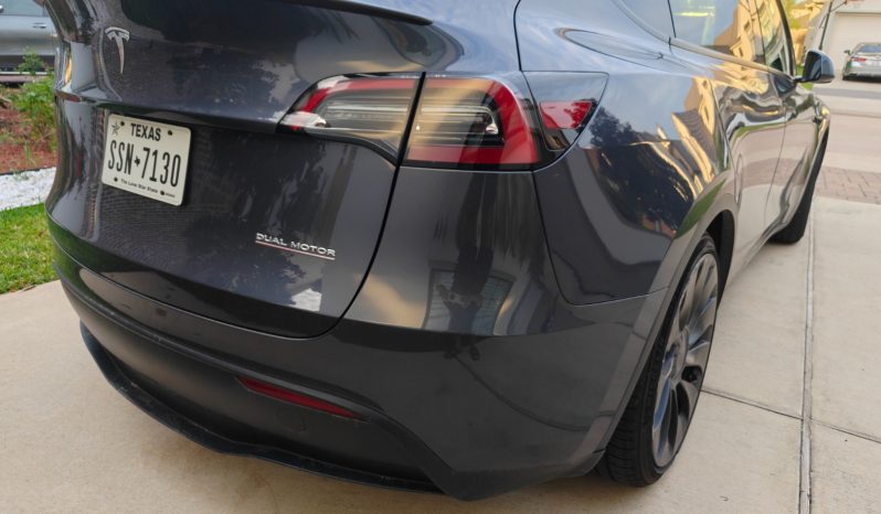 2023 Tesla ModelY - Gunmetal exterior view 3