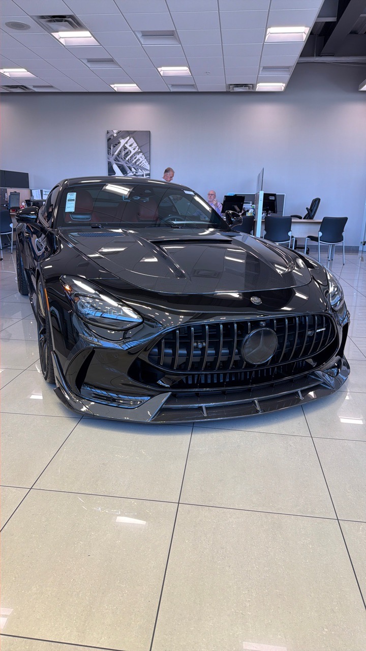 2026 Mercedes Benz Amg Gt Coupe 55 - Black exterior view 3